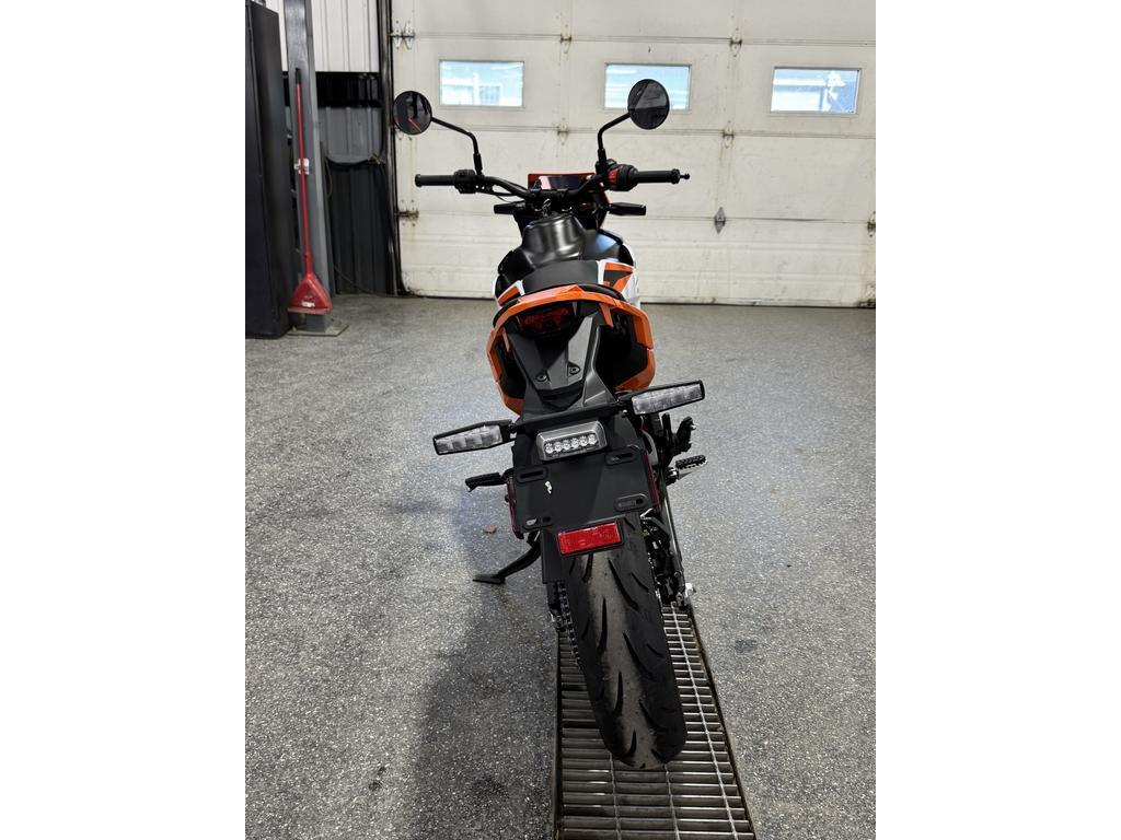 KTM 390 SMC R 2026