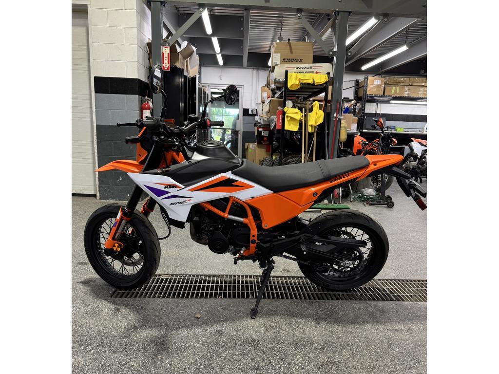 KTM 390 SMC R 2026