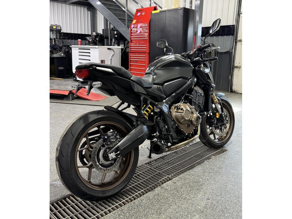 Honda CB650R 2021