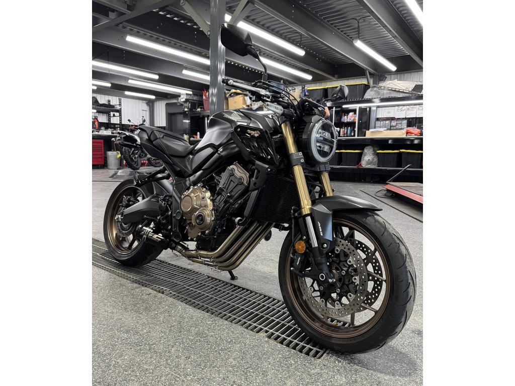 Honda CB650R 2021