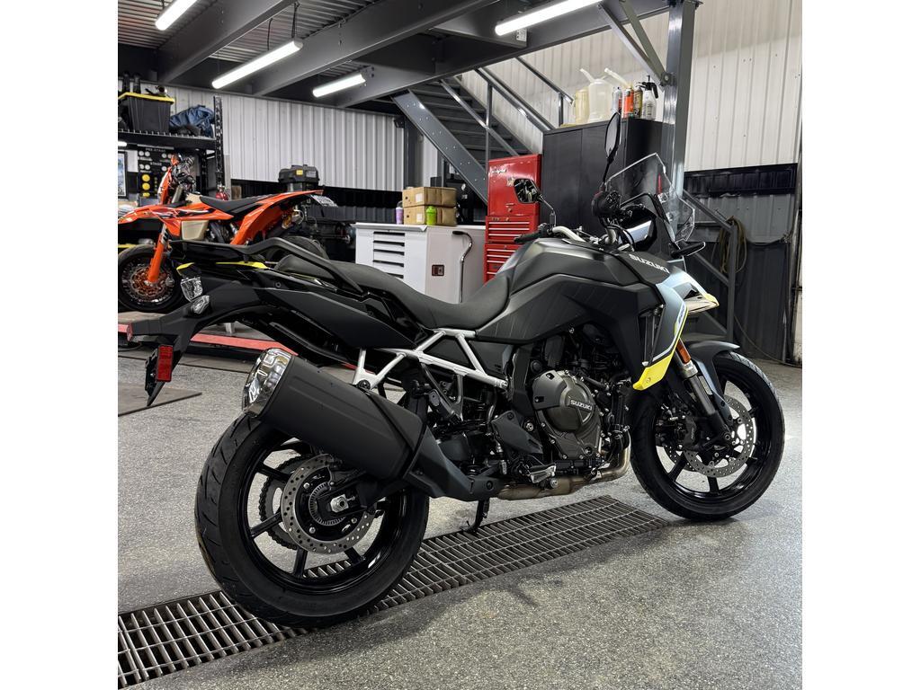 Suzuki V-STROM 800 2026