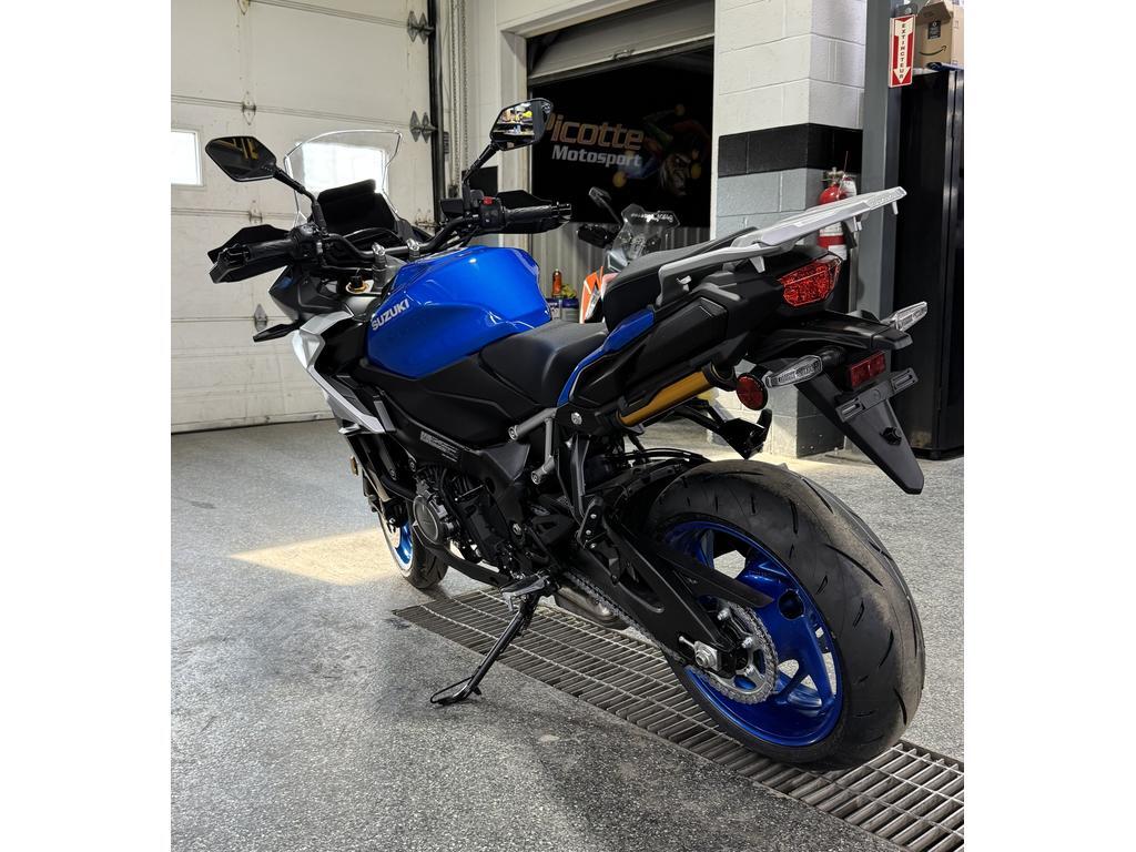 Suzuki GSX-S1000GXM5 2025