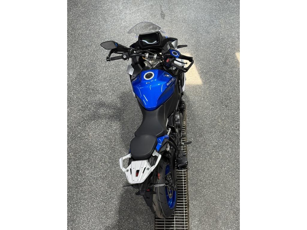 Suzuki GSX-S1000GXM5 2025