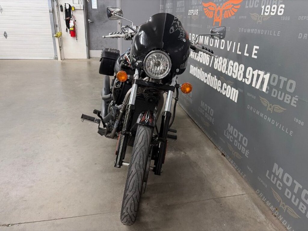 Kawasaki Vulcan 900 Custom SE 2009