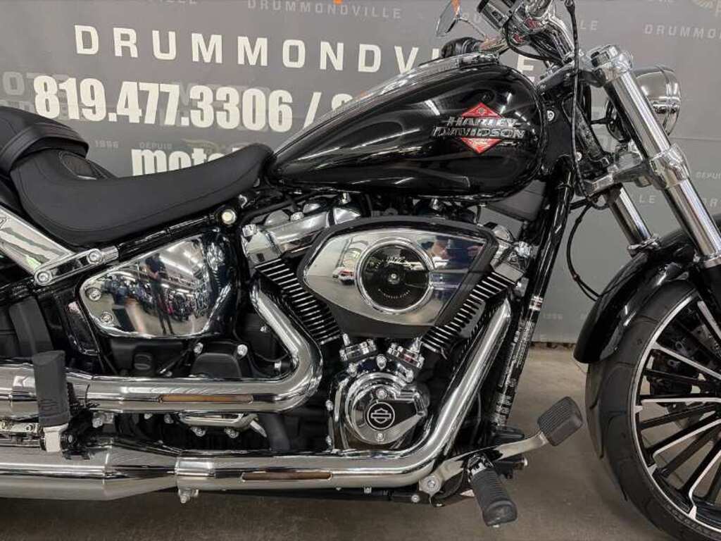Harley-Davidson FXBR Breakout 117 2025